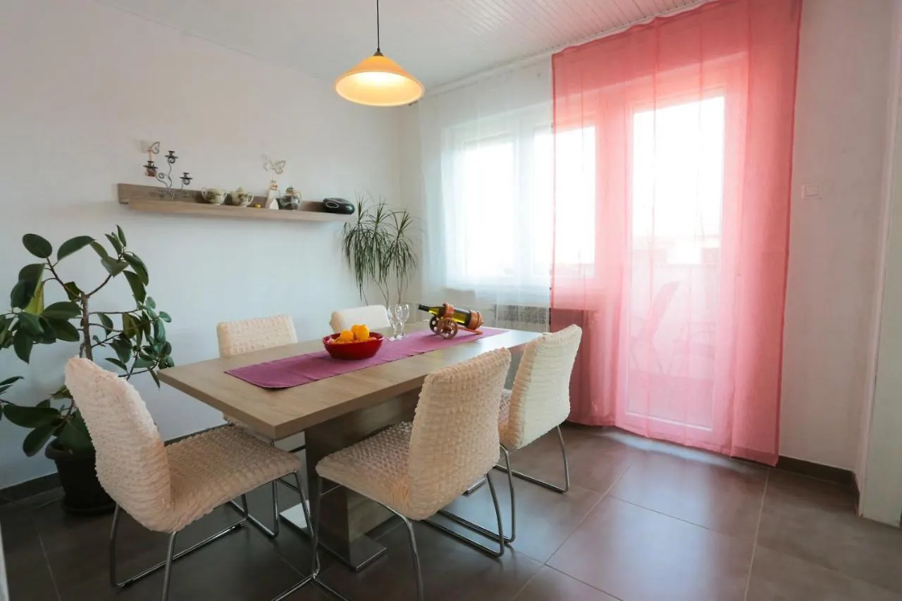 Apartman Kod Bepa & Ane